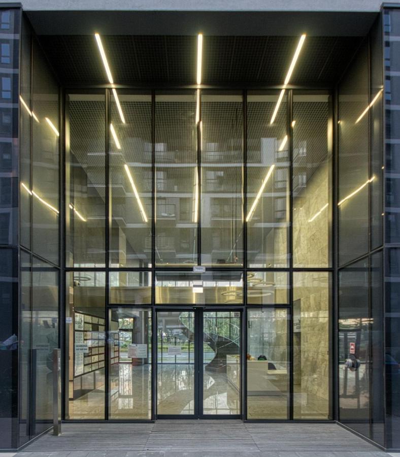 Prymasa Tysiaclecia 83A By Homeprime Varsovia Exterior foto