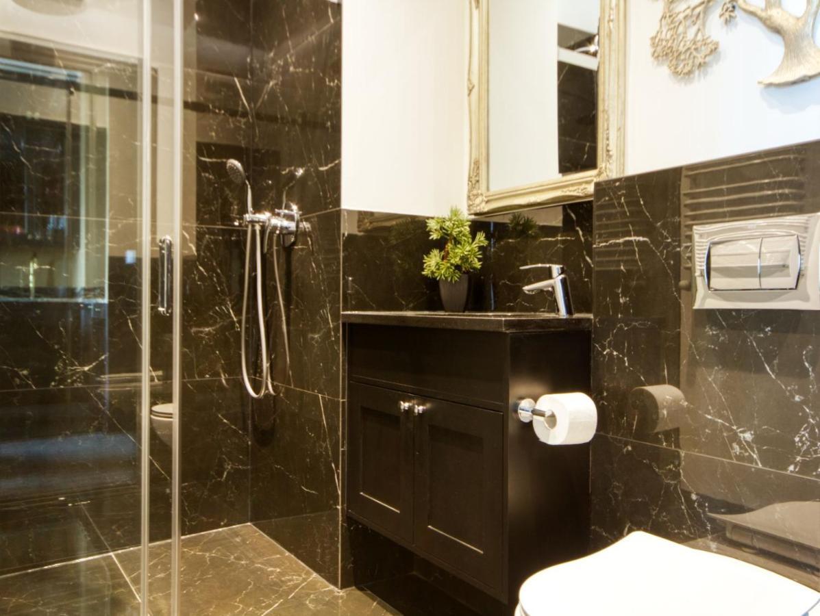 Prymasa Tysiaclecia 83A By Homeprime Varsovia Exterior foto