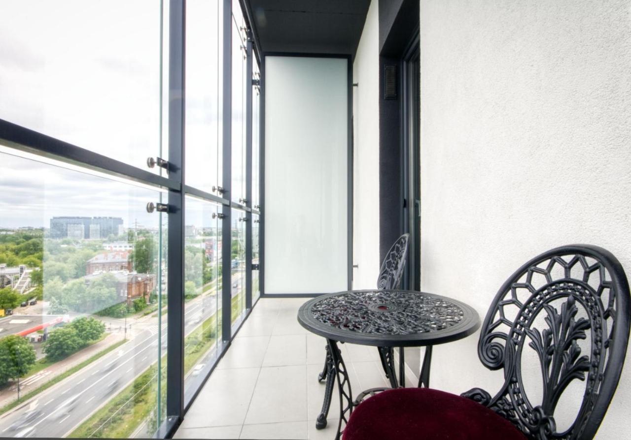 Prymasa Tysiaclecia 83A By Homeprime Varsovia Exterior foto